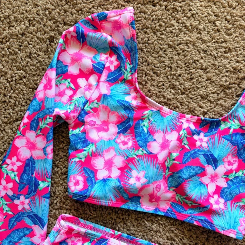 Art Class Pink Tropical Hawaiian Floral Rash Guard Bikini Bathing Suit 6/7 NWT